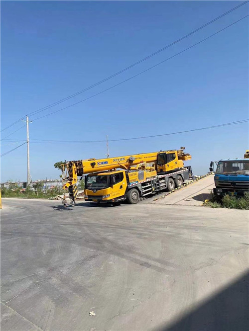 山东吊车作业时，可能会产生哪些额外收费项目？